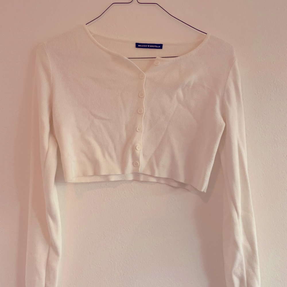 Brandy Melville cropped longsleeve cardigan
